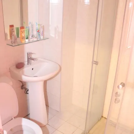 Mayroom
